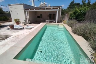 Vendita Villa con Piscina – Contrada Difesa San Salvatore, Ostuni (Brindisi)
